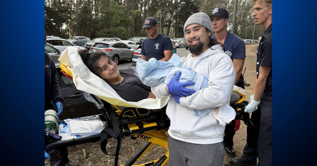 Mother gives birth during traffic jam in San Francisco's Golden Gate Park