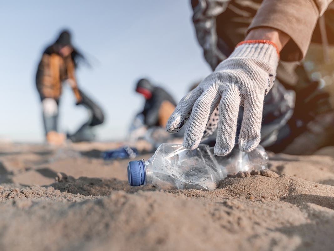 Olympians To Join Coastal Cleanup At 9 Long Beach Sites Saturday