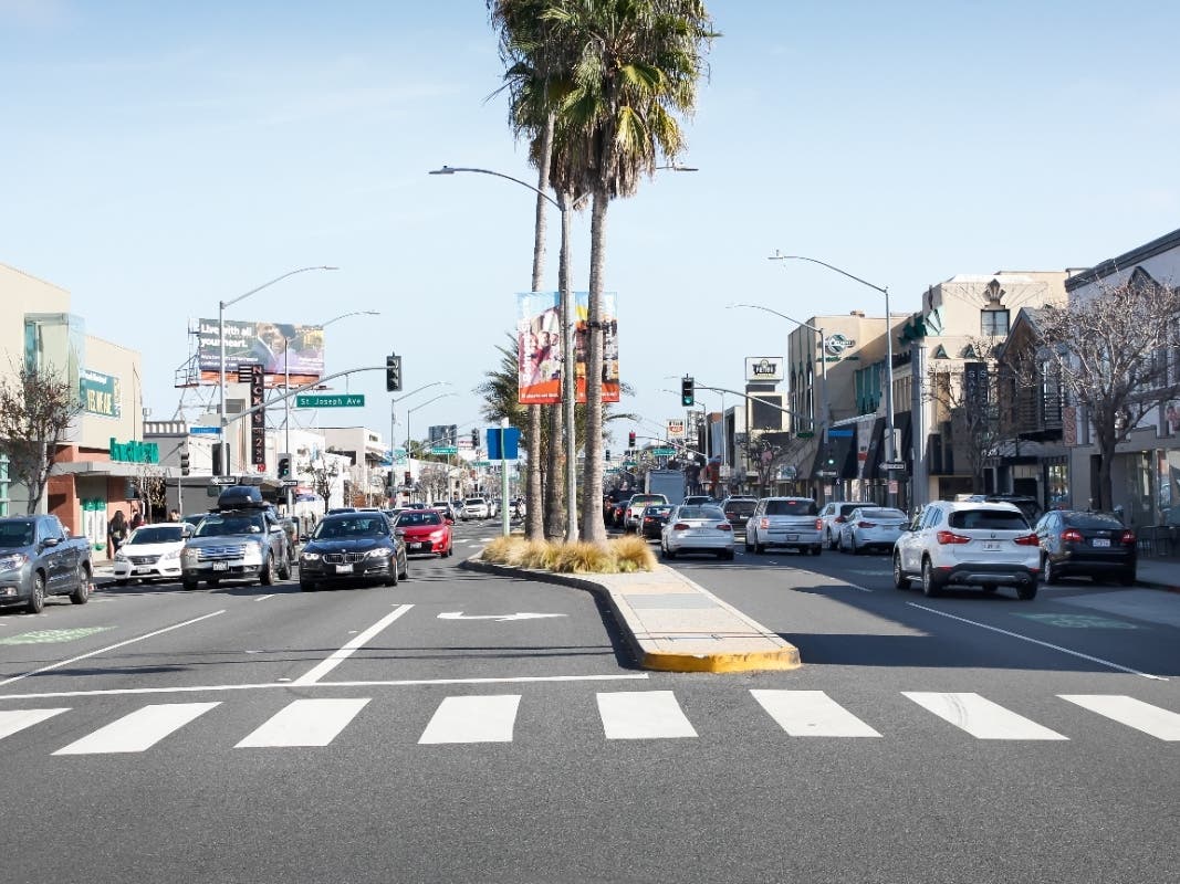 Long Beach Businesses Can Get Up To $1,500 For Cameras, Alarms And Other Security