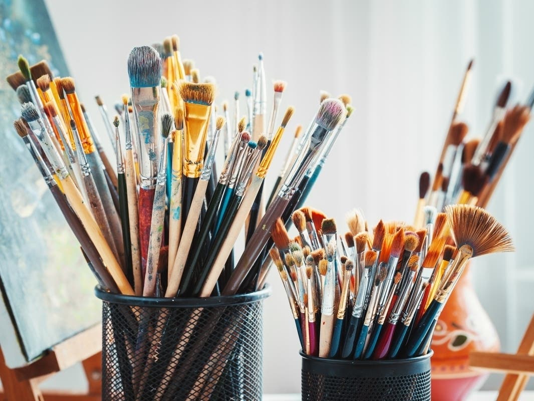48th Annual Craft Faire Underway In Seal Beach Saturday