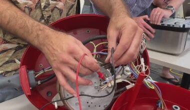LA Fixit Clinic helps with household repairs, for free