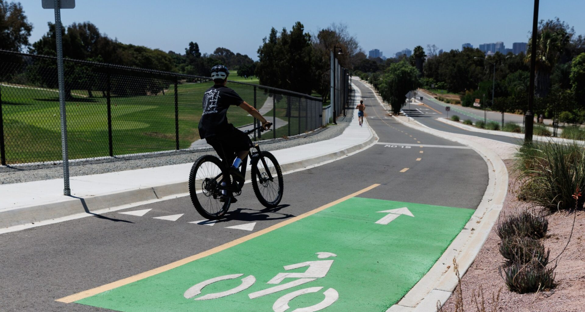 Retired city traffic official offers a fix for local bike lanes – San Diego Union-Tribune