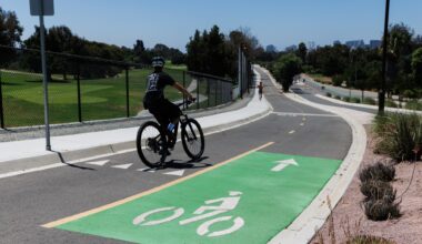 Retired city traffic official offers a fix for local bike lanes – San Diego Union-Tribune