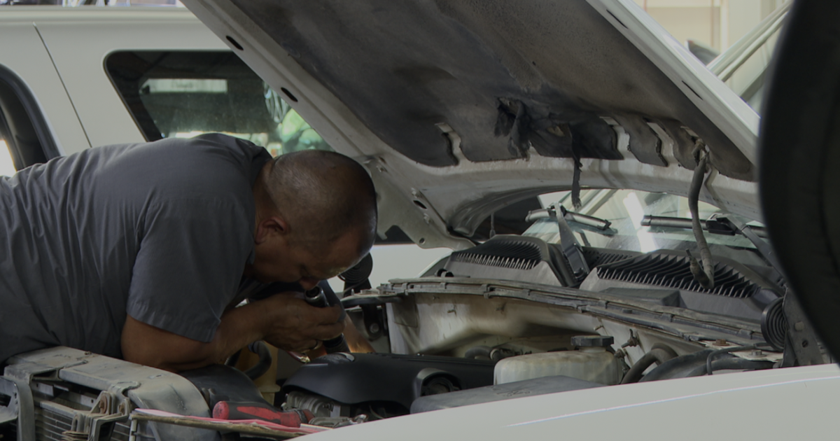 Extreme heat straining car AC units, San Diego repair shop owner says