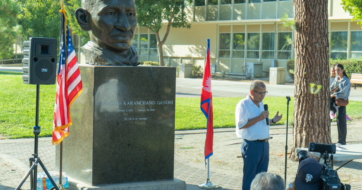 ‘Doing whatever we can’ - Fresno State holds vigil to honor victims of Nepal floods