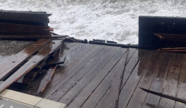Homes evacuated on Long Beach Peninsula after damage from hurricane-driven waves