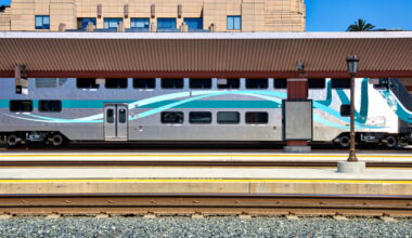 OC Transportation Agency funds Metrolink for another quarter as service hangs in the balance