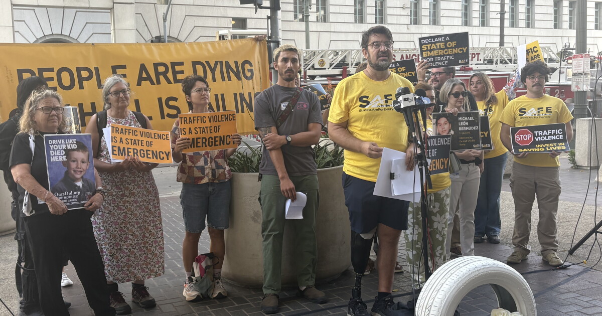 Traffic fatalities in LA are outpacing 2025. Advocates are demanding action