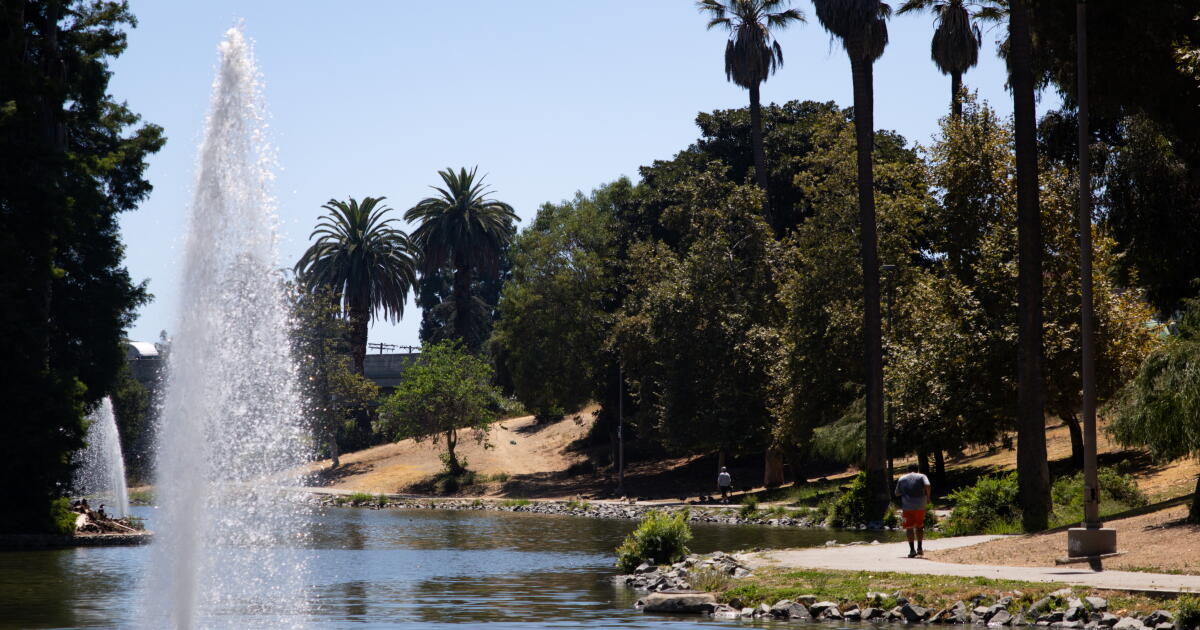 Body recovered from lake at Hollenbeck Park in Boyle Heights
