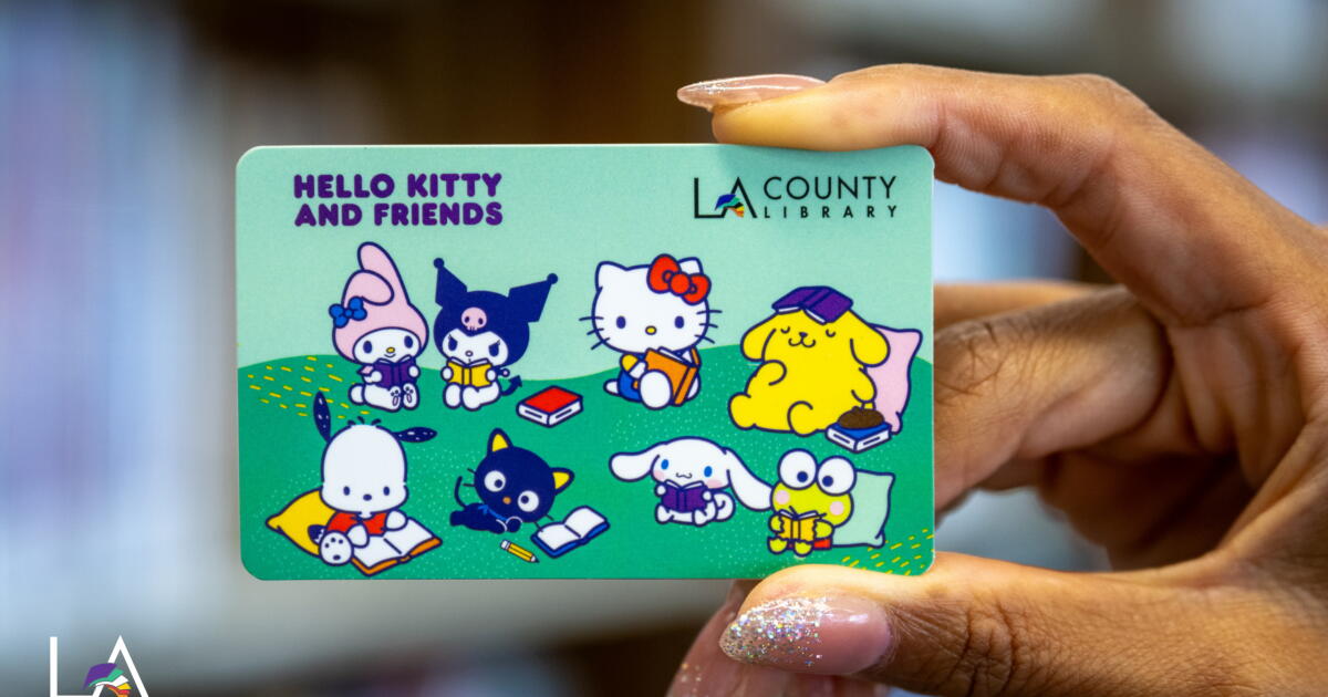 'Super cute' Hello Kitty cards draw crowds to the L.A. County Library