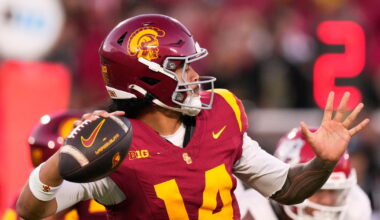No. 14 USC dominates in blowout victory over Fresno State