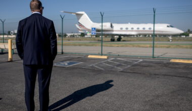 A plane outrage: The ultra-rich fail to pay taxes on private jets