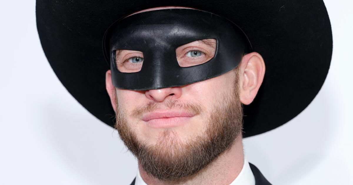 Orville Peck on rehab, 'simple dog energy' and his album 'Mule'