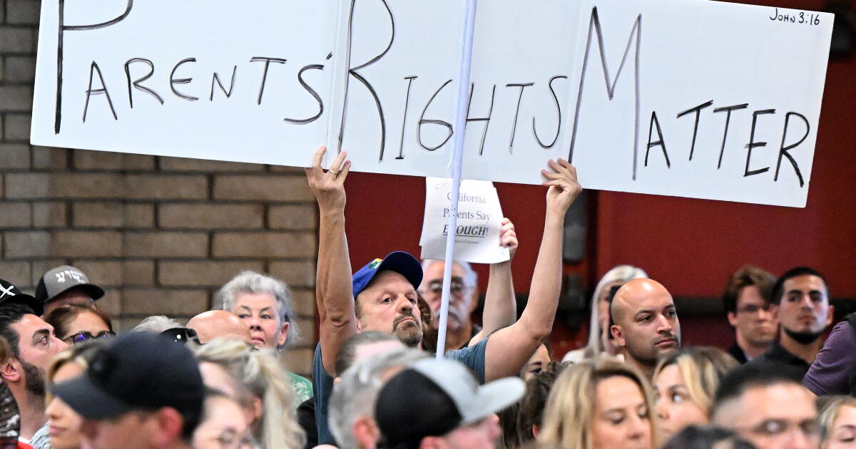 Schools cannot alert parents of child gender identity unless asked, judge orders