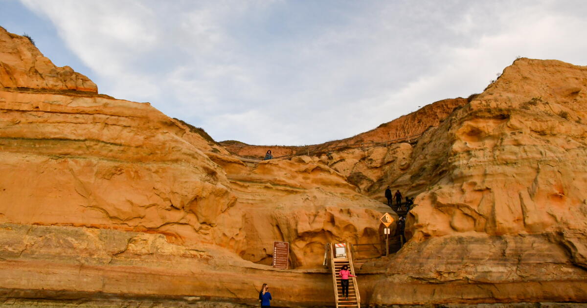 Popular San Diego hiking spot begins months-long closure