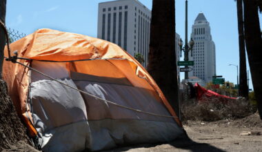 Appeals court orders Trump administration to distribute homeless funds
