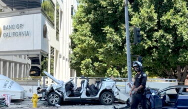 Encino collision leaves 1 dead, 5 wounded
