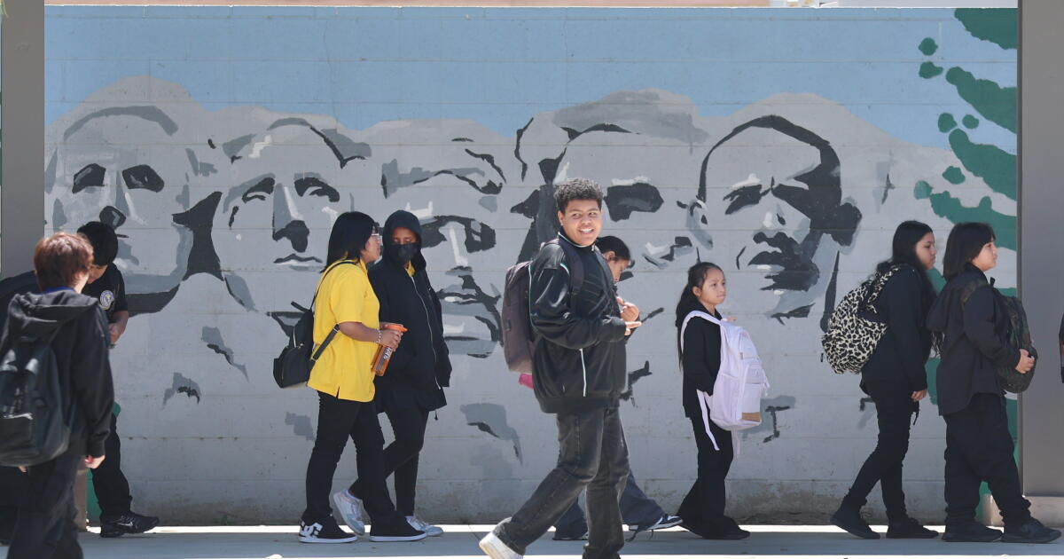 As enrollment plunges, LAUSD weighs school closures and rebuilds