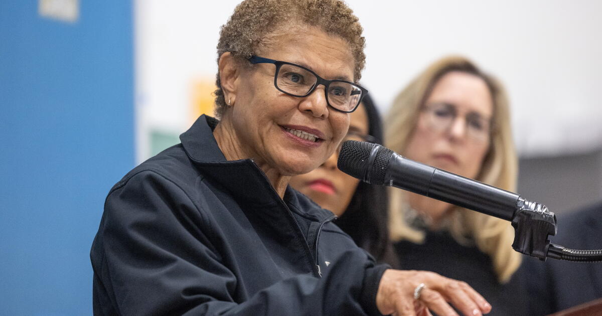 Bass stepped down from LAHSA. Does that mean the end for the embattled homeless agency?