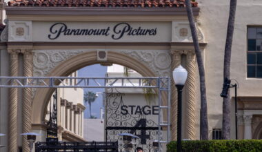 Paramount’s possible Hollywood exit puts Los Angeles on edge
