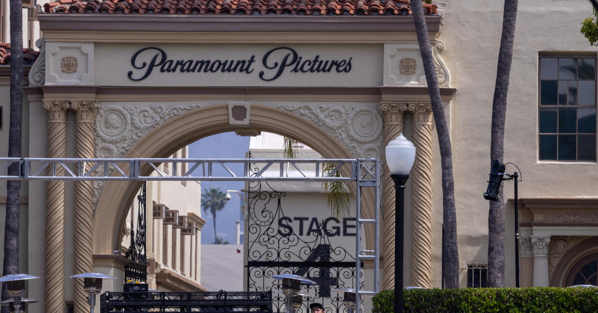 Paramount’s possible Hollywood exit puts Los Angeles on edge