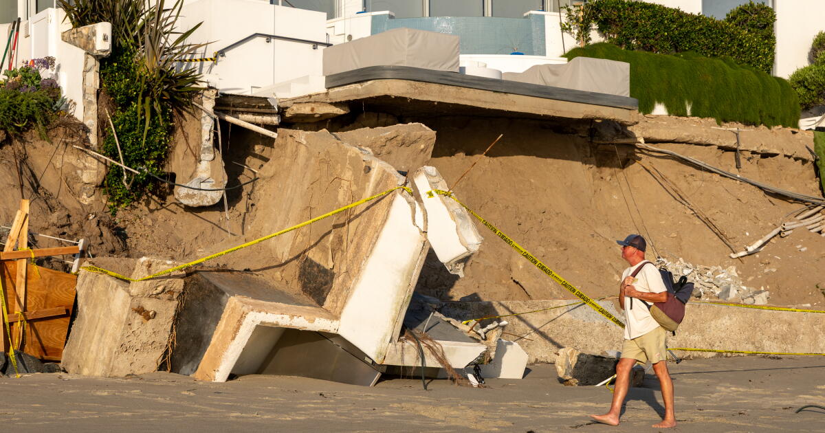 California declares statewide emergency ahead of epic El Niño storms