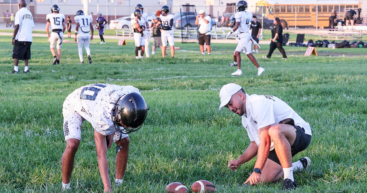 San Pedro powers past Bell on its unmowed grass field