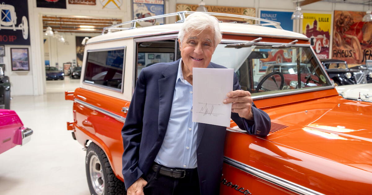 Some California cars will get to skip smog checks. What to know about Jay Leno's Law