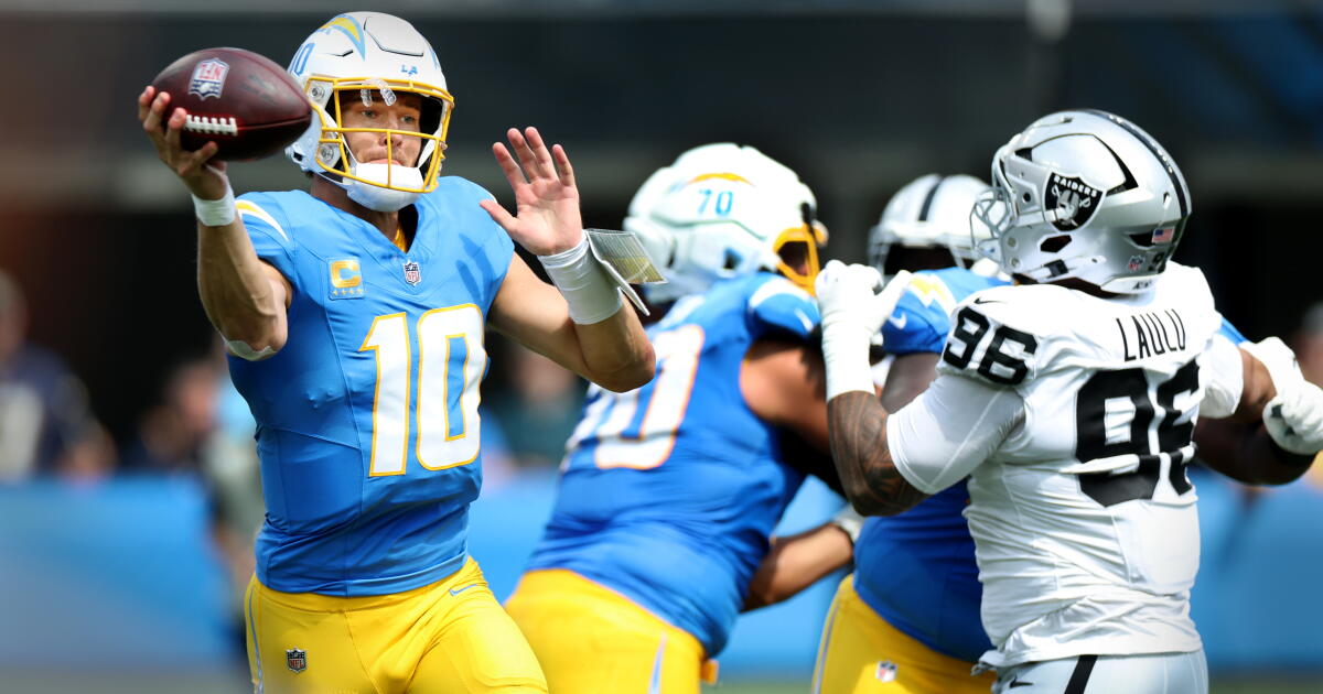Letters: There's a reason the Chargers can't get untracked