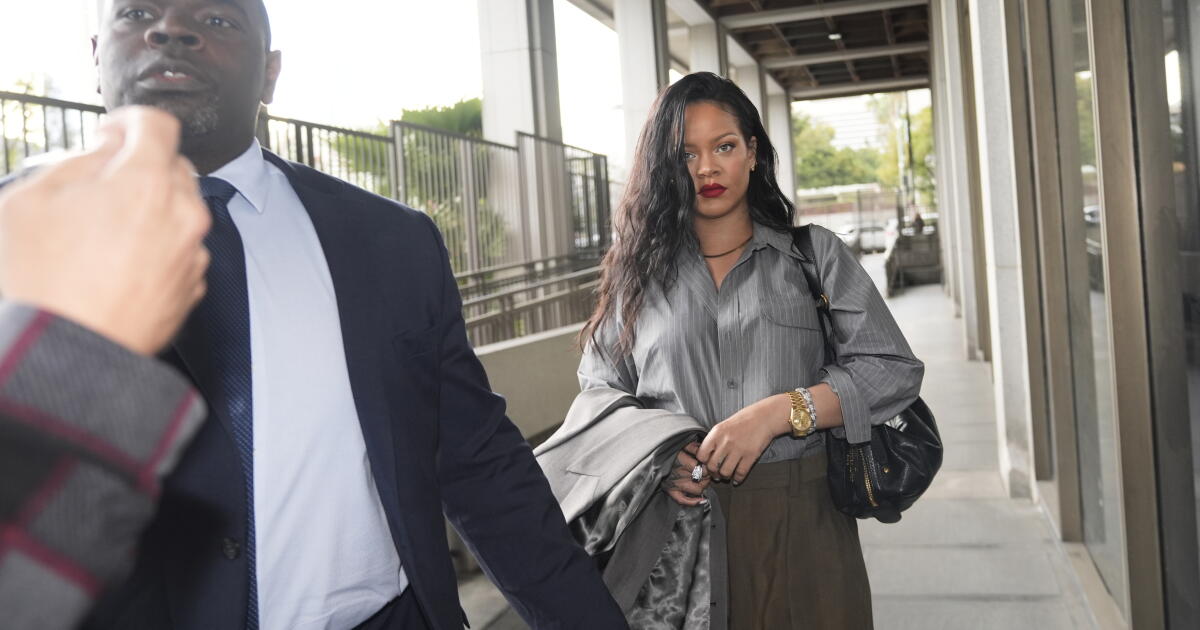 Florida woman indicted for allegedly shooting at Rihanna's L.A. home