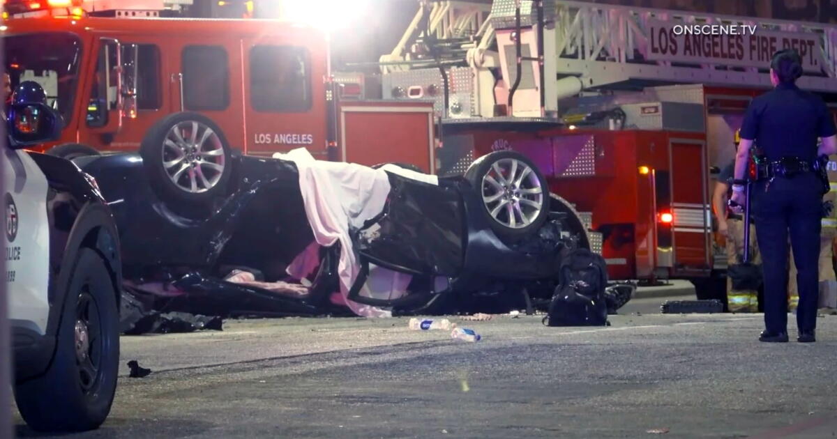 Driver dies after his car goes through guardrail, falls into Grand Avenue gap in downtown L.A.