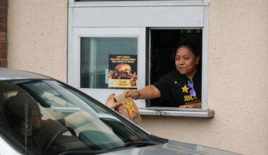 L.A. council backs fast-food worker scheduling protections over industry objections
