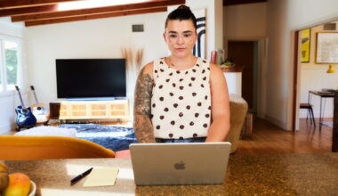 What does a house manager do for overwhelmed L.A. families? Everything