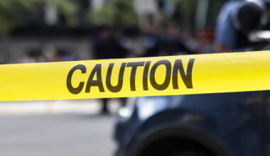 Woman critically injured in shooting in Oakland neighborhood