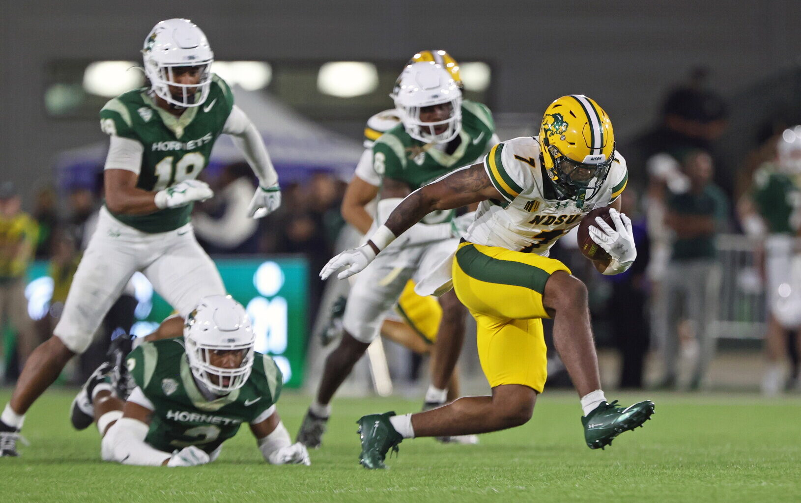 Big first half enough for Bison to stop Sac State - InForum