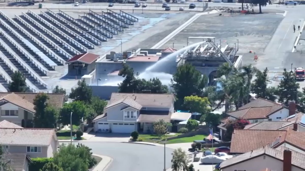 500 homes under evacuation orders after La Verne battery fire – NBC Los Angeles