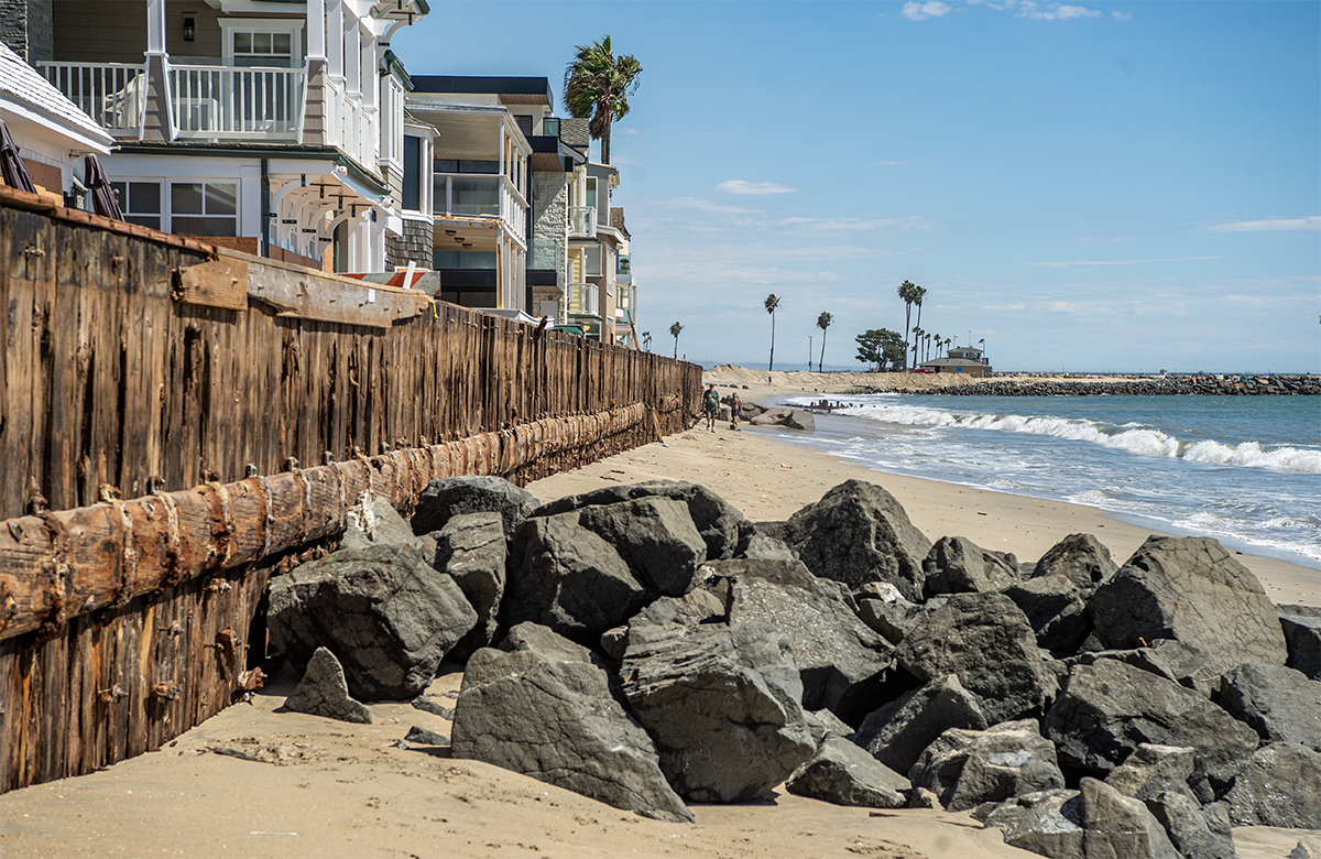 Waves ‘like cannonballs’: Residents return to battered homes, tattered boardwalk after tide recedes • Long Beach Post News