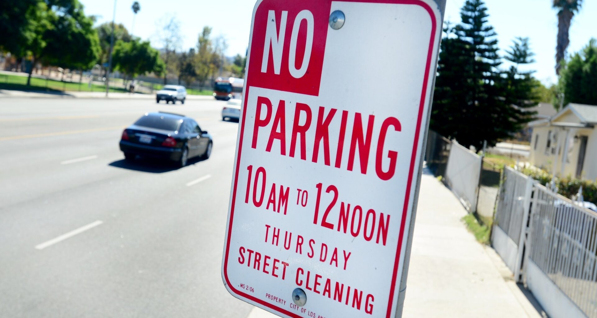 LA considers restoring weekly street sweeping citywide – Daily News