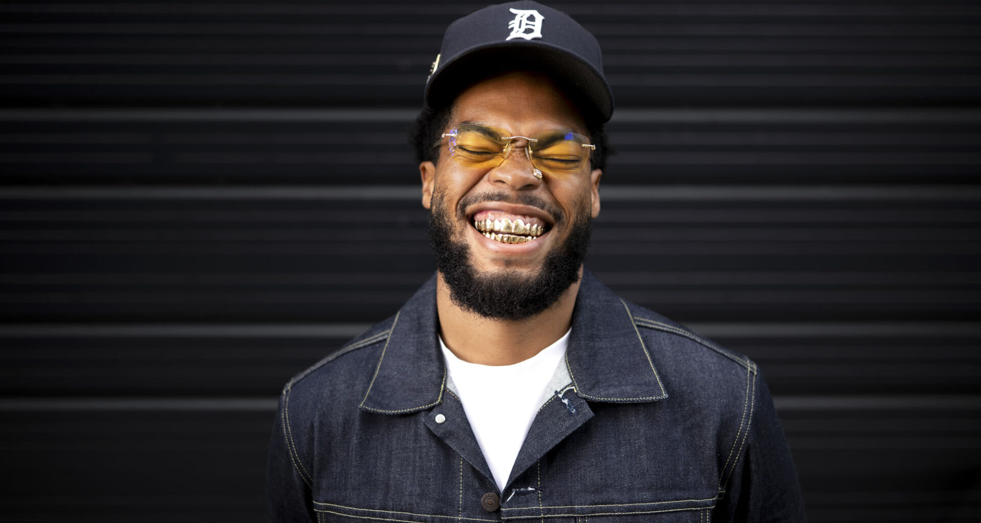 Demahjiae Raps About the Love and Heartbreak of Calling Oakland Home