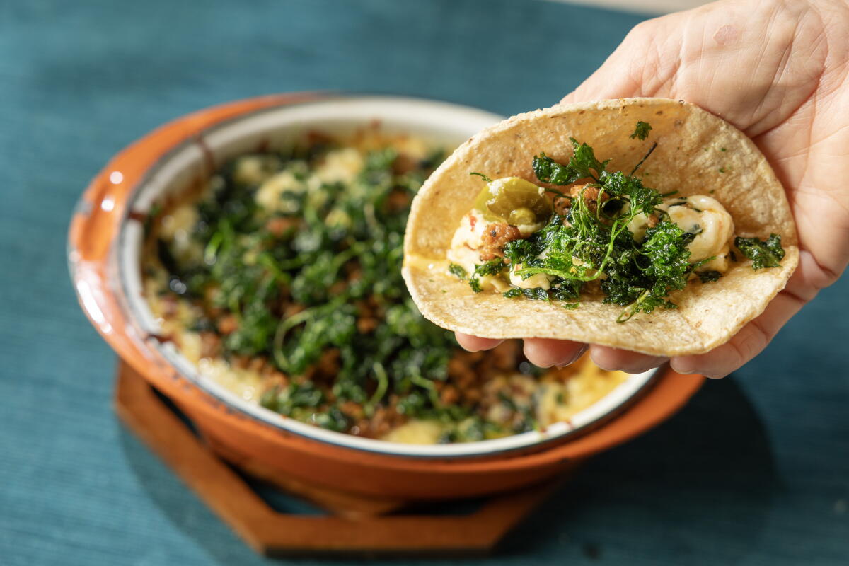 Queso fundido recipe