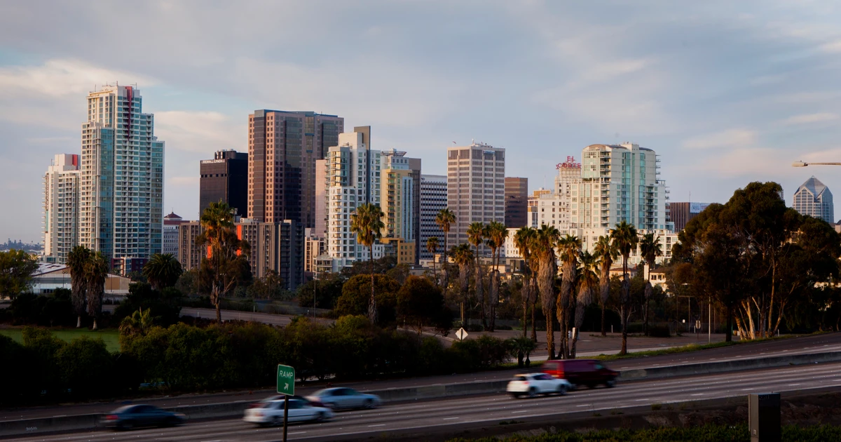 San Diego, California, 2027 Minimum Wage Rising to $18.35