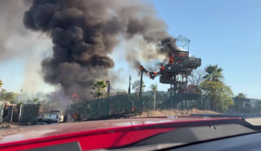 Brush fire near CaliBunga Waterpark in San Jose spreads to water slide