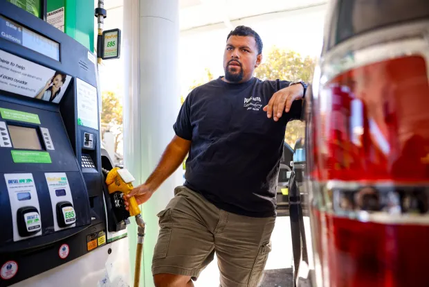 Fabian Lopez, of San Jose, gets gas Chevron on the corner of East Younger Avenue and North First Street in San Jose, Calif., on Wednesday, Sept. 30, 2026. (Shae Hammond/Bay Area News Group)