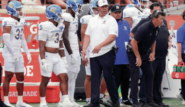 GAME DAY BLOG: San Jose State holds on to beat Hawaii