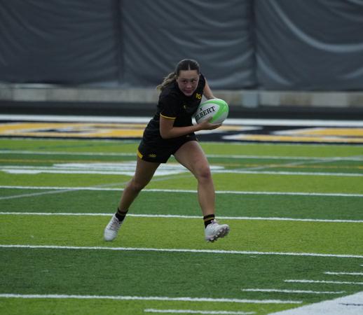 Women’s Rugby Sweeps Oakland in Home Doubleheader