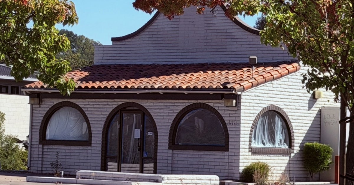Viral bagel brand to open its first Northern California shop in this iconic former Taco Bell building