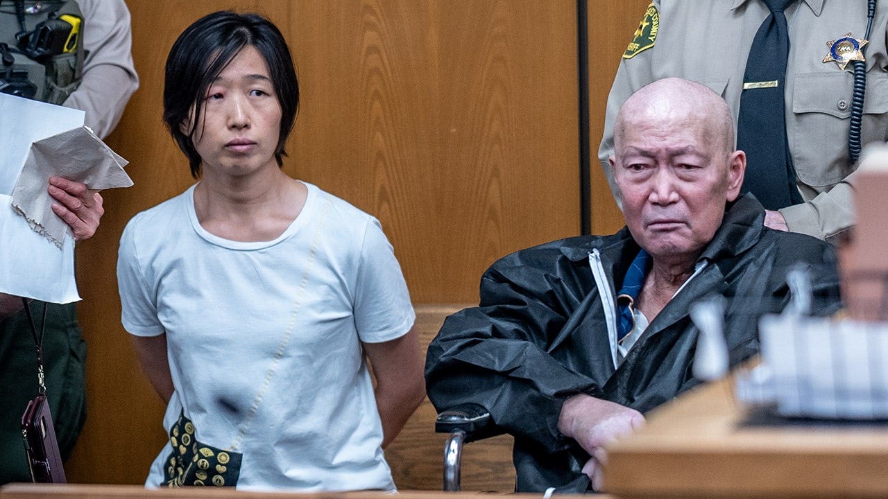 Arcadia couple charged with felony abuse of 14 surrogate children