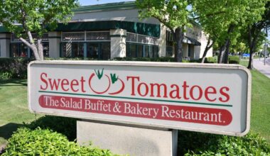Sweet Tomatoes returning to Fountain Valley, not Fresno.