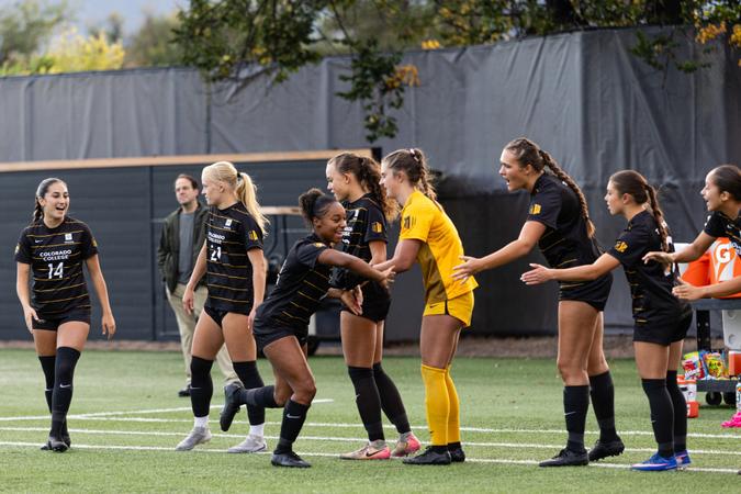 Women's Soccer Heads to San Jose for Sunday Match