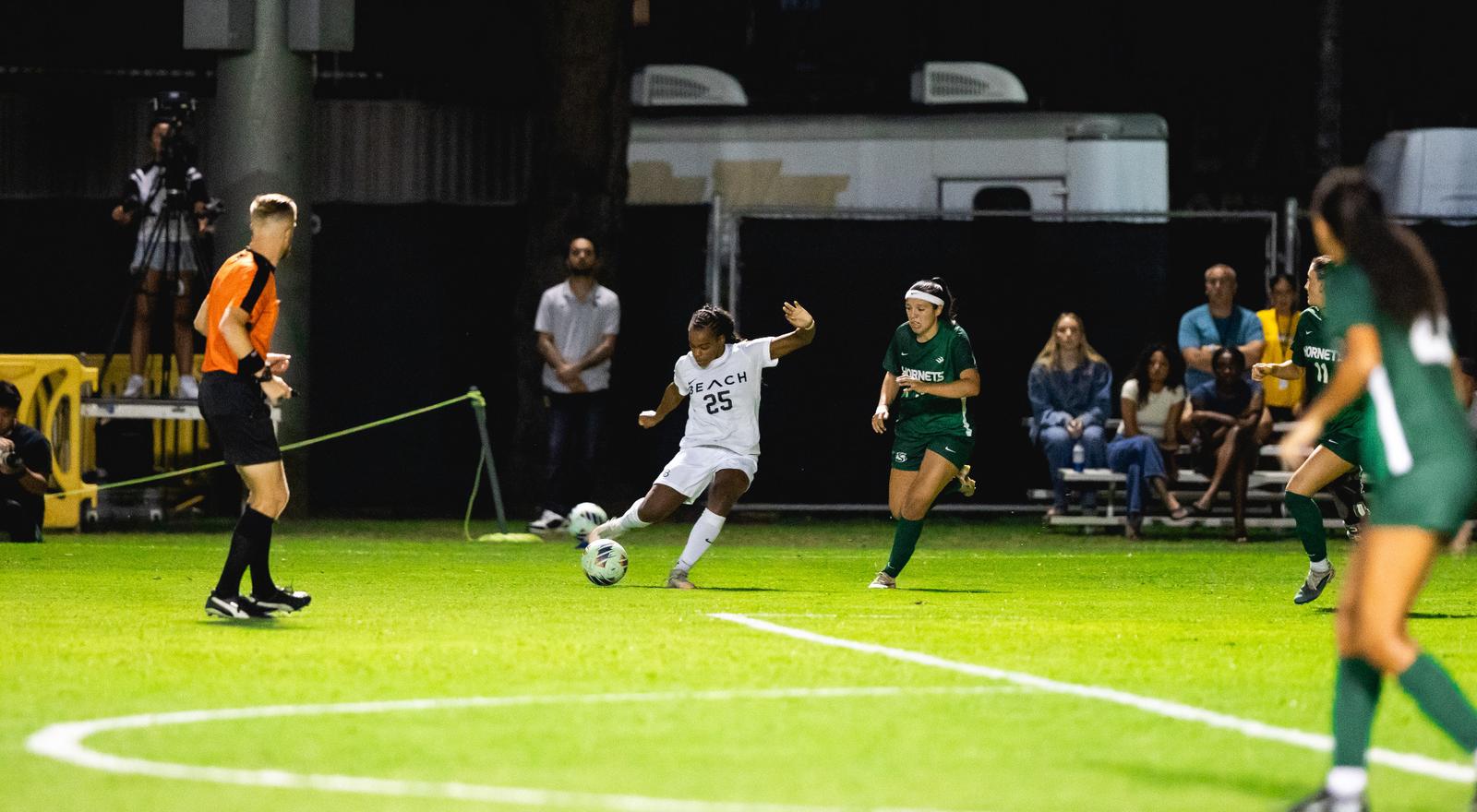 Homestand Continues For Women's Soccer Against California Baptist